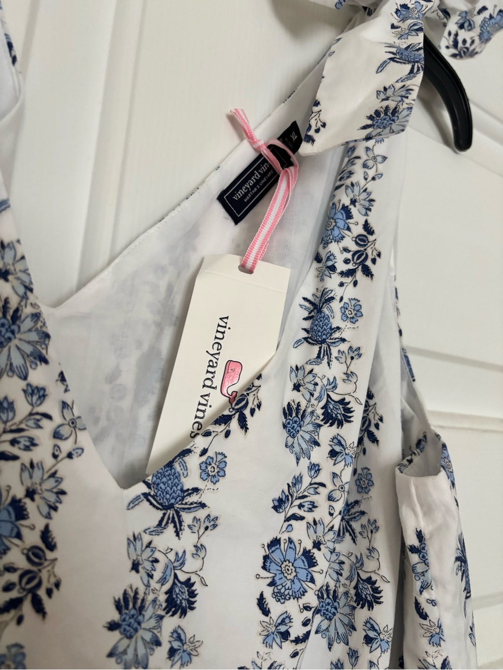 Vineyard Vines White Maxi Dress with Blue Floral Stripe - Picture 3 of 4